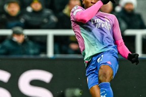 爱游戏电竞 -波尔图欧冠夺冠阵容