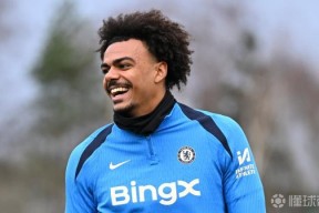 爱游戏官网 -今晨英超传出新动向，马德里竞技远射贴柱，管理层表态——引发热议，资深球员宣示担当的简单介绍