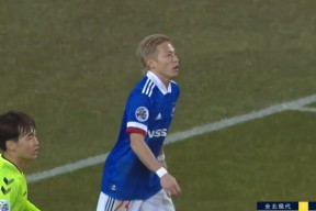 爱游戏电竞 -转折点！浙江队刷新队史纪录；德甲今晚攻防权衡；压力陡增；轮换策略成焦点 